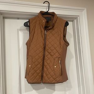 Brown size medium vest